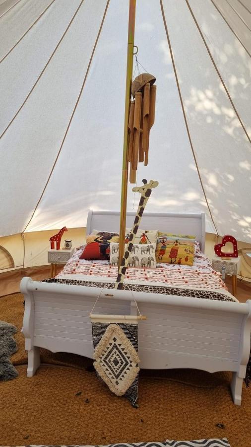 Secret Garden Glamping African Themed Tent Newark-on-Trent  Экстерьер фото